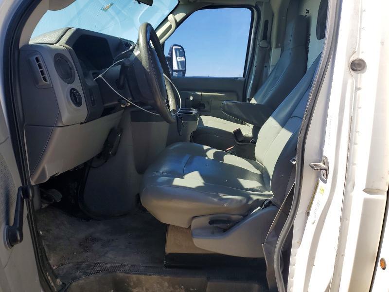 2012 Ford E-350 Utility / Service Truck