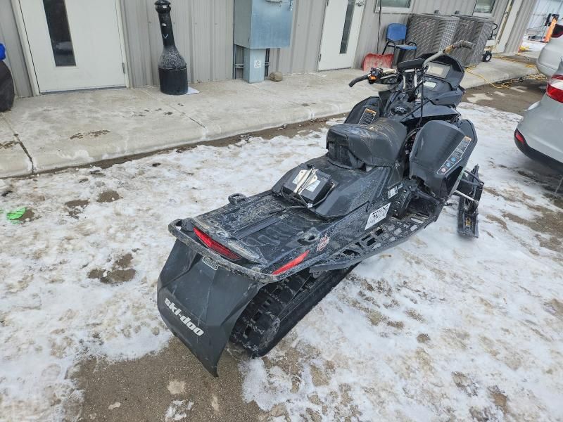 2021 Skidoo 2021 Skidoo MXZ