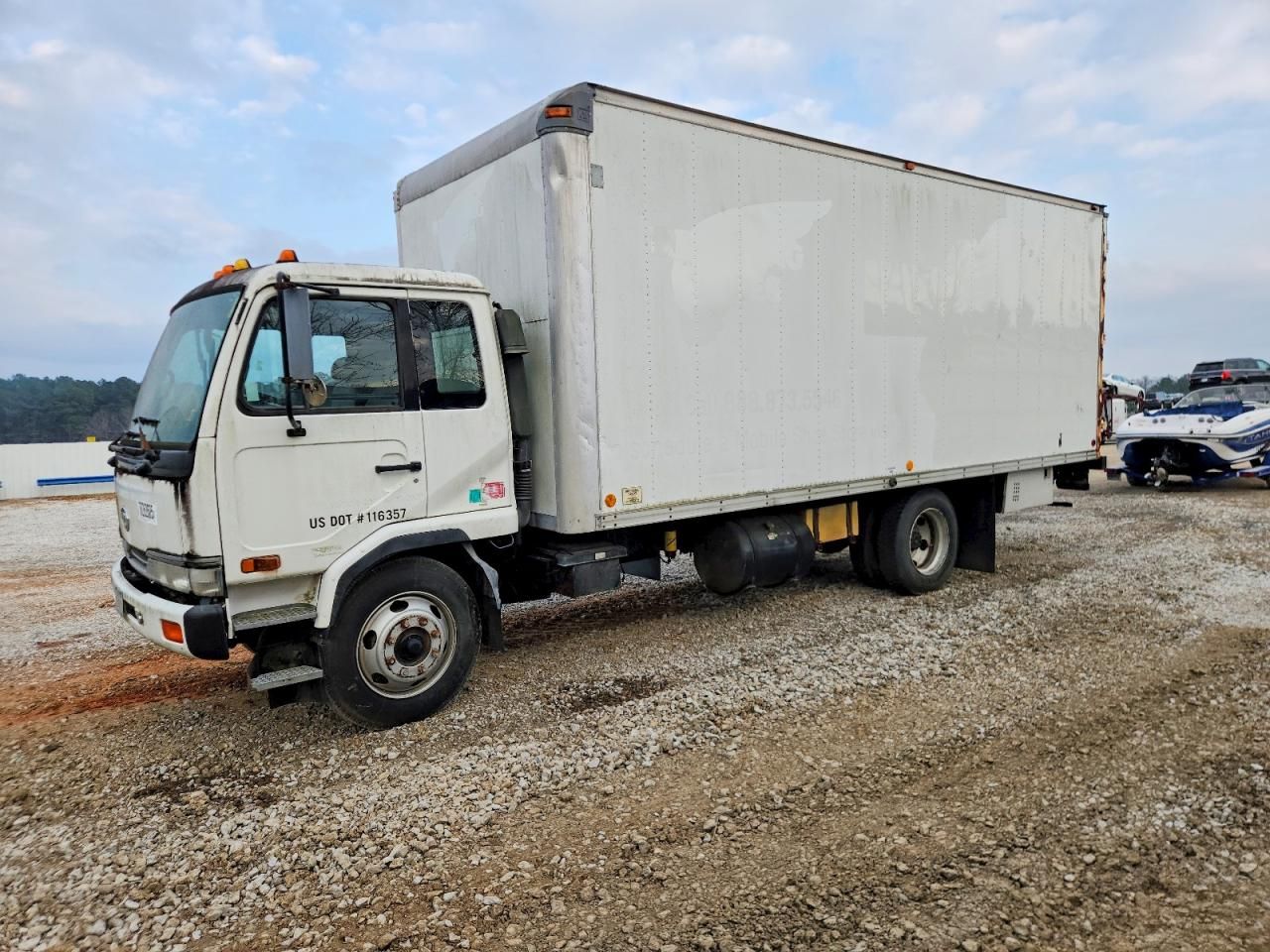 2002 Nissan Diesel UD2300