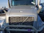 2019 Volv O VNL Semi Truck