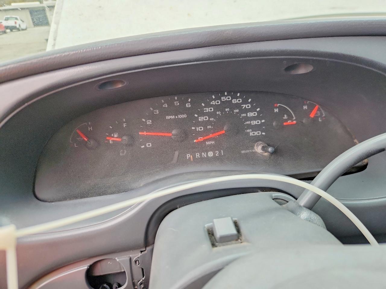 2006 Ford E150 Delivery Van
