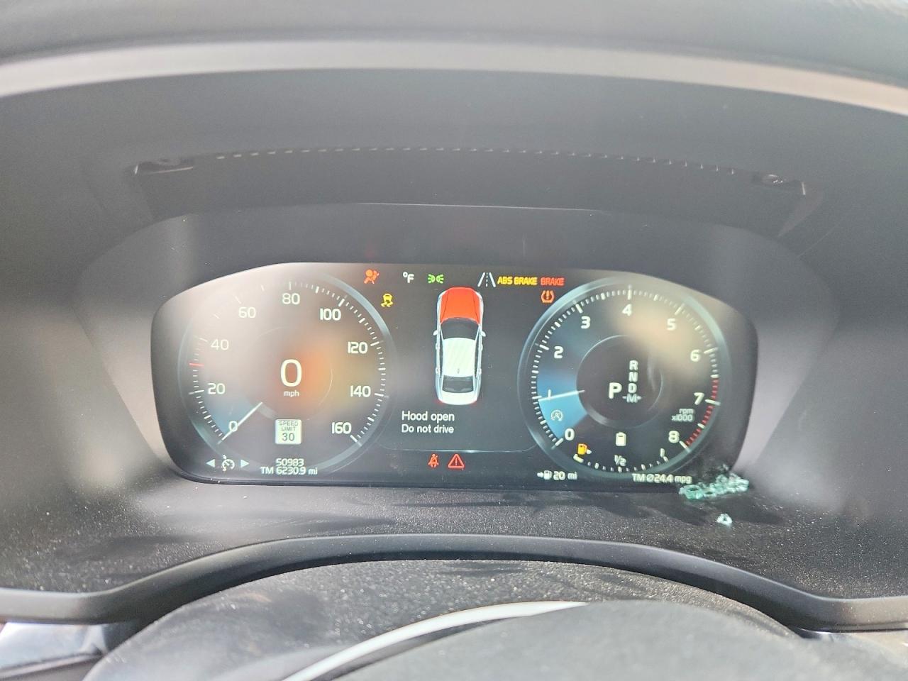 2022 Volvo S60 B5 Momentum