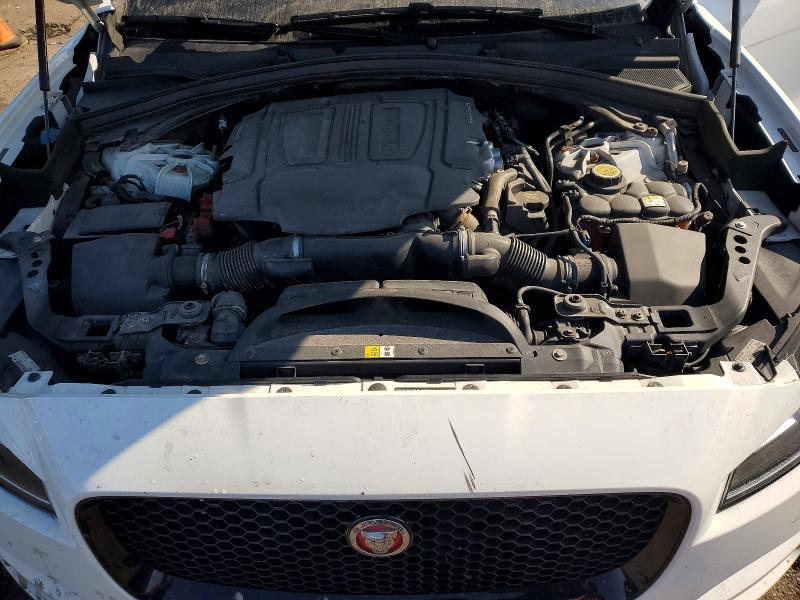 2017 Jaguar F-pace Prestige