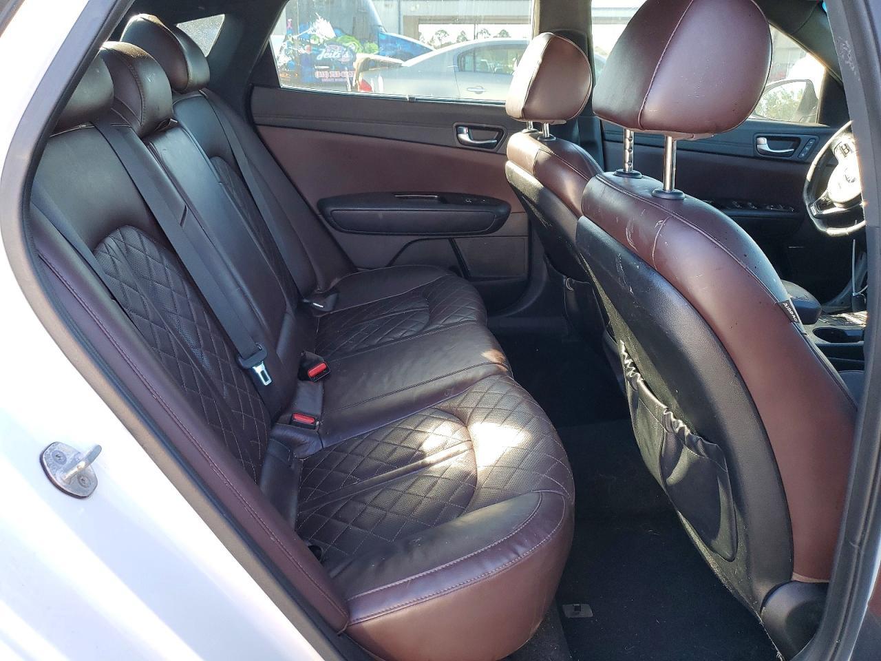 2016 KIA Optima sxl Turbo
