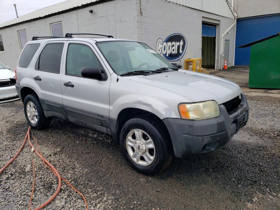 2004 Ford Escape xlt