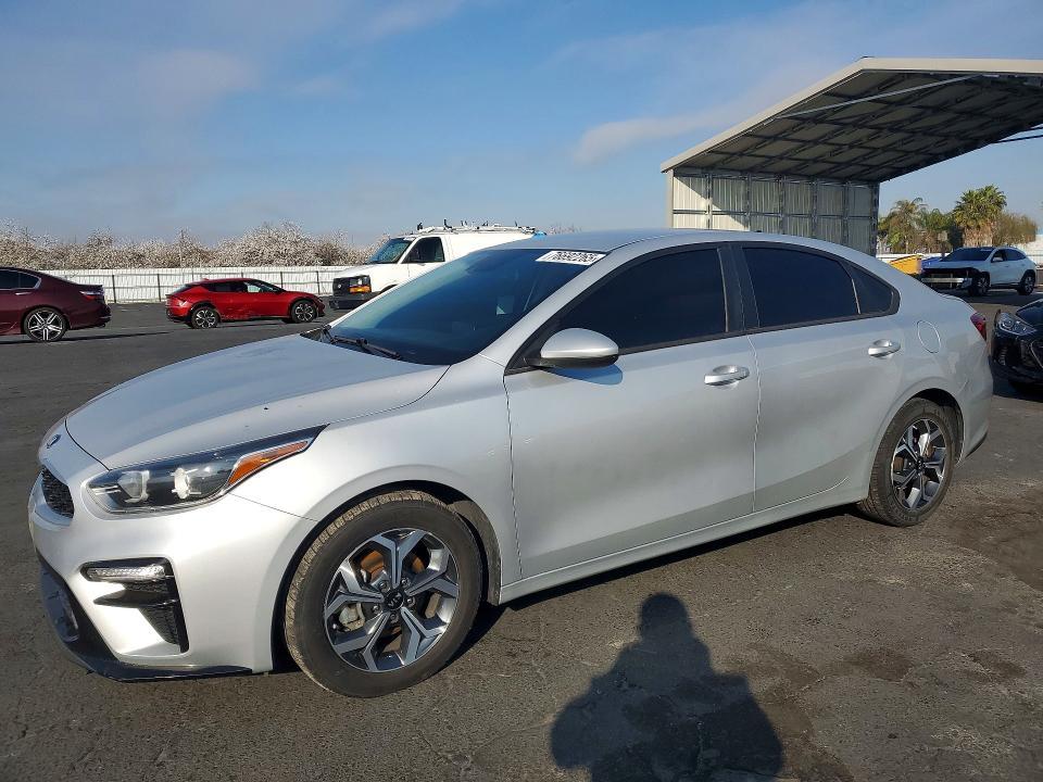 2021 KIA Forte fe