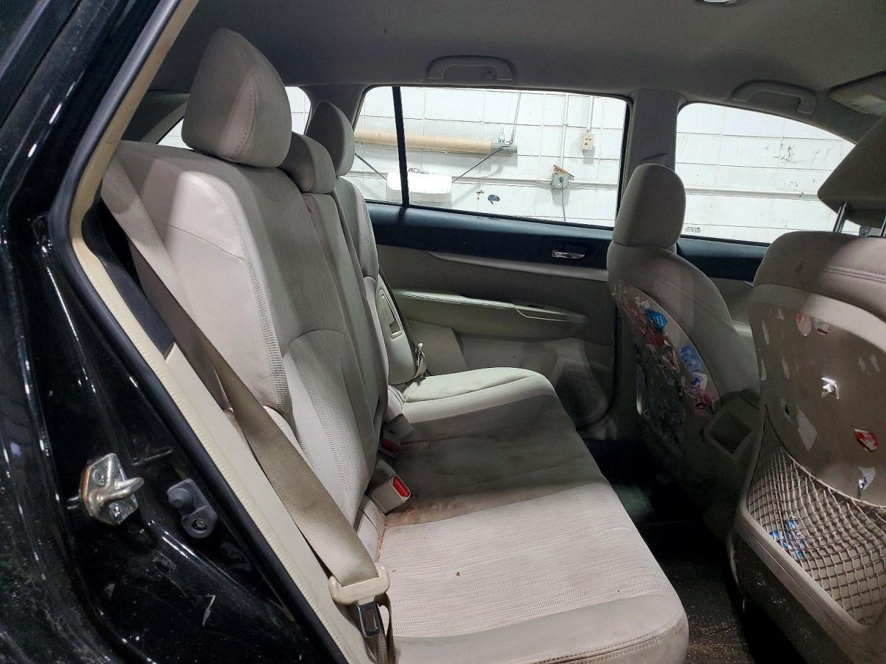 2014 Subaru Outback 2.5i