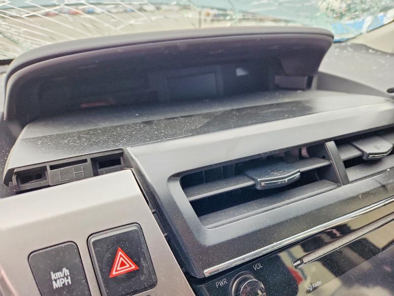 2015 Toyota Prius v Five