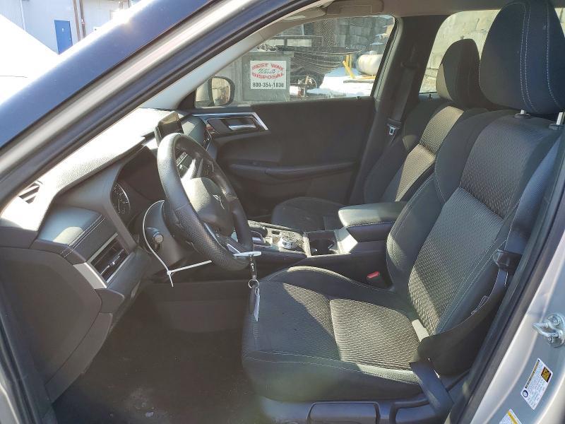 2022 Mitsubishi Outlander es