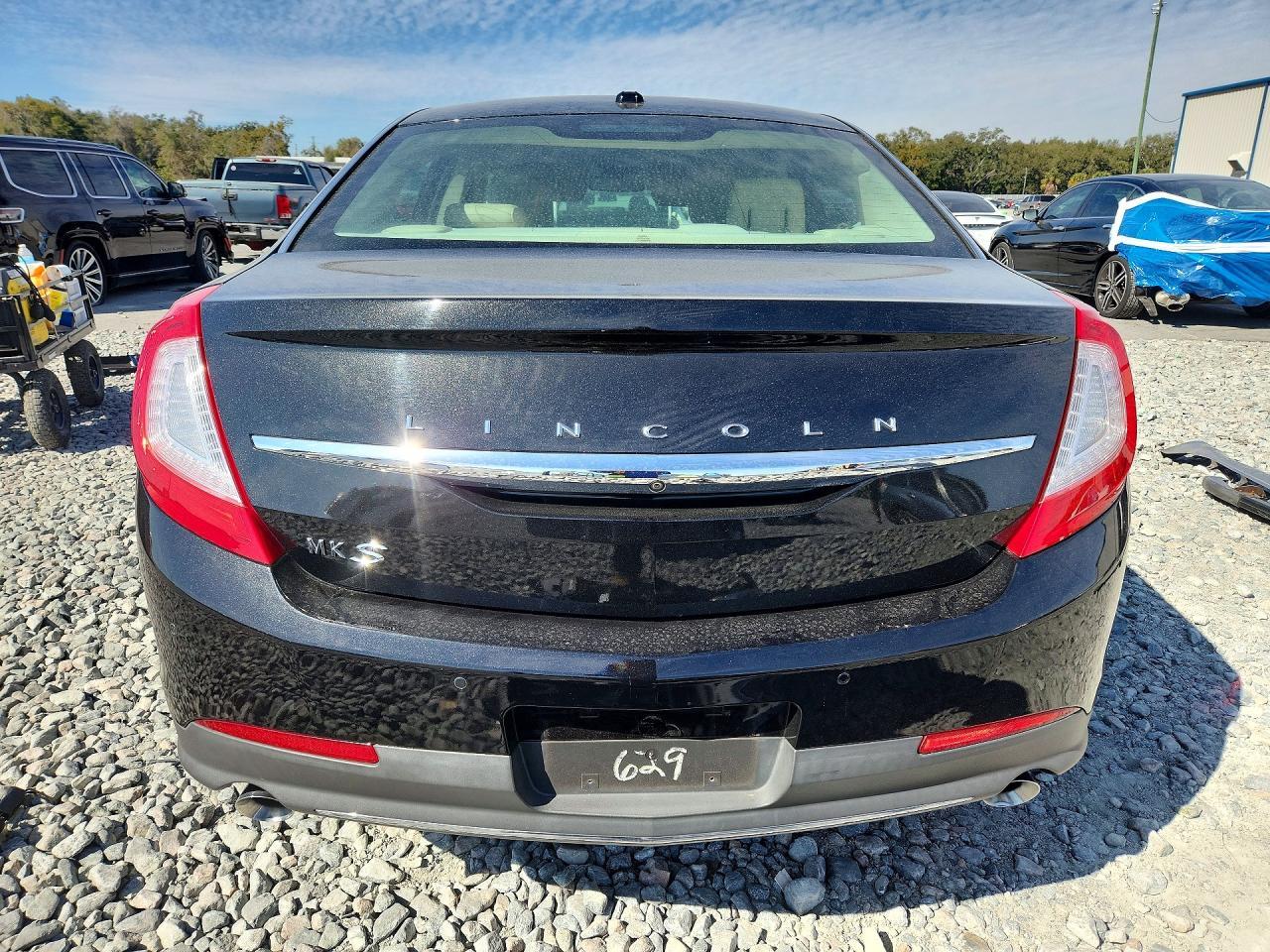 2015 Lincoln MKS