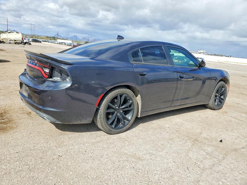 2016 Dodge Charger sxt