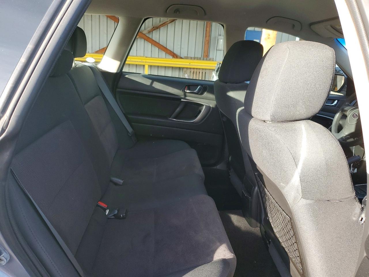 2008 Subaru Outback 2.5i