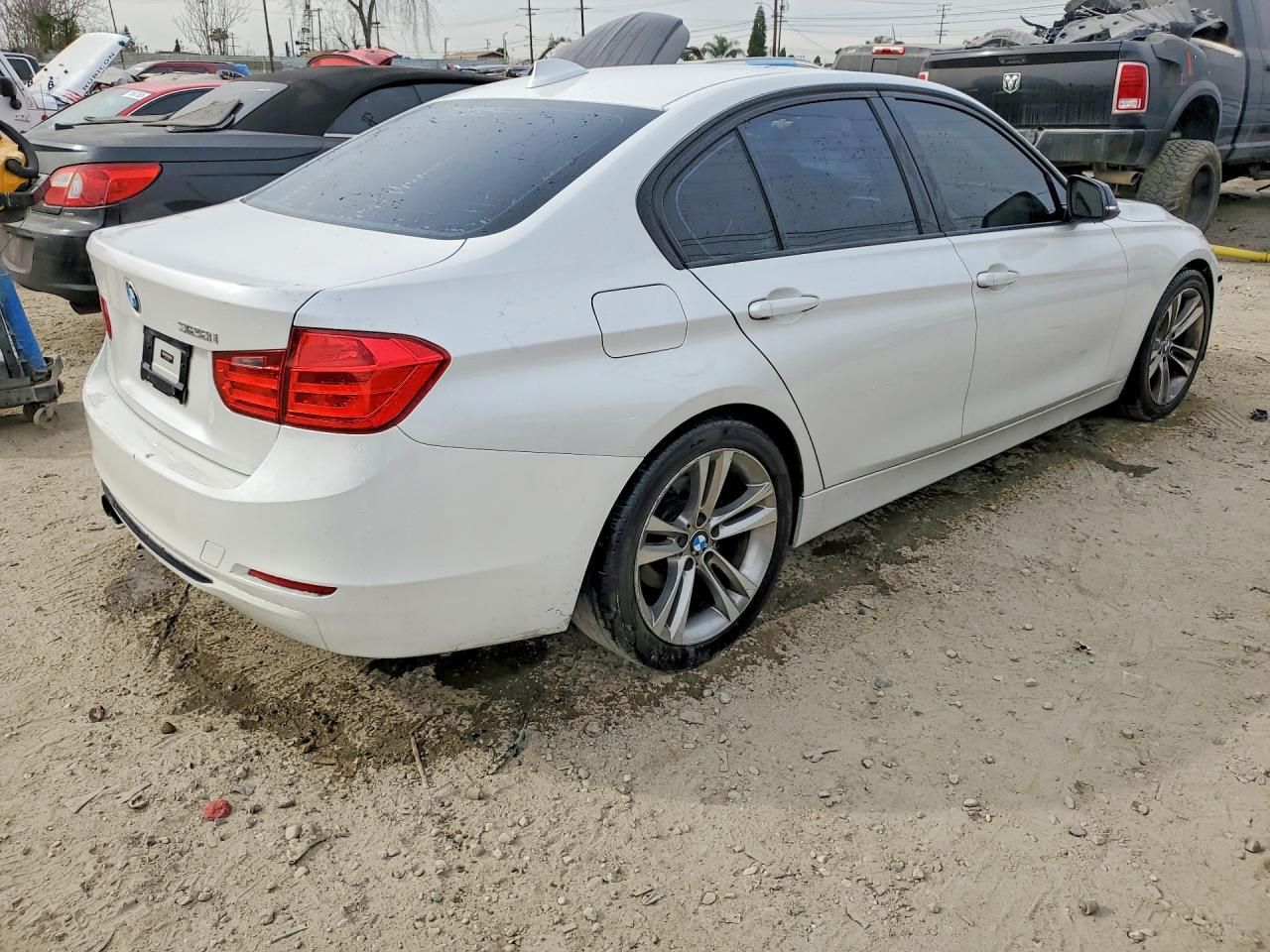 2013 BMW 328 i