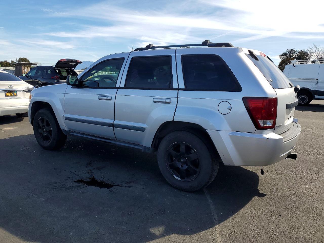 2009 Jeep Grand Cherokee Laredo