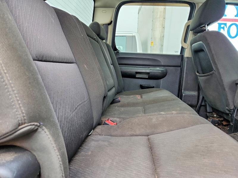 2012 Chevrolet Silverado K3500 LT