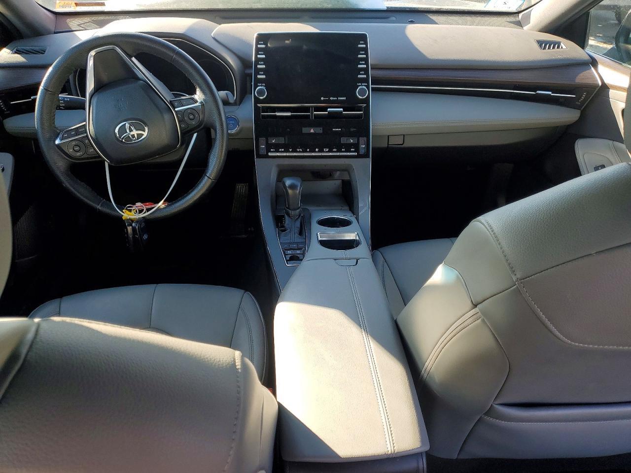 2021 Toyota Avalon xle