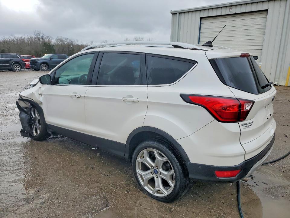 2019 Ford Escape Titanium