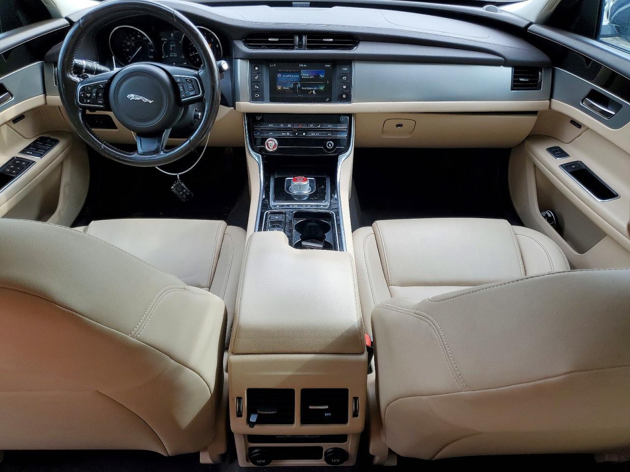 2016 Jaguar Xf Premium
