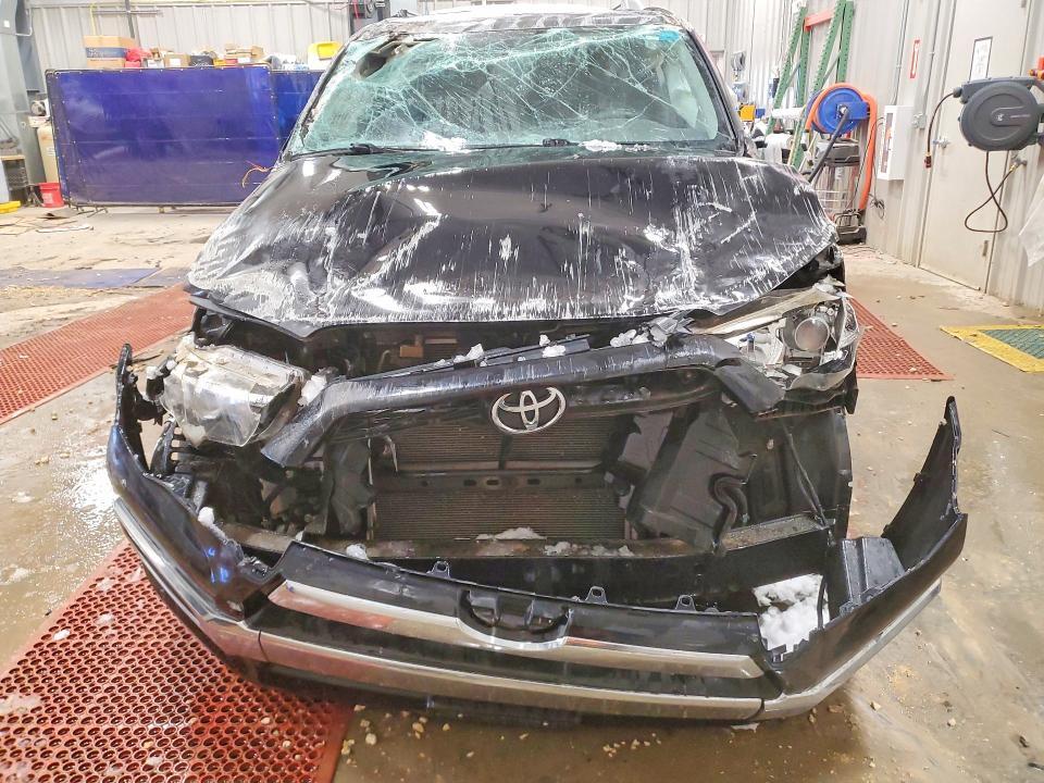 2017 Toyota 4runner Sr5/sr5 Premium