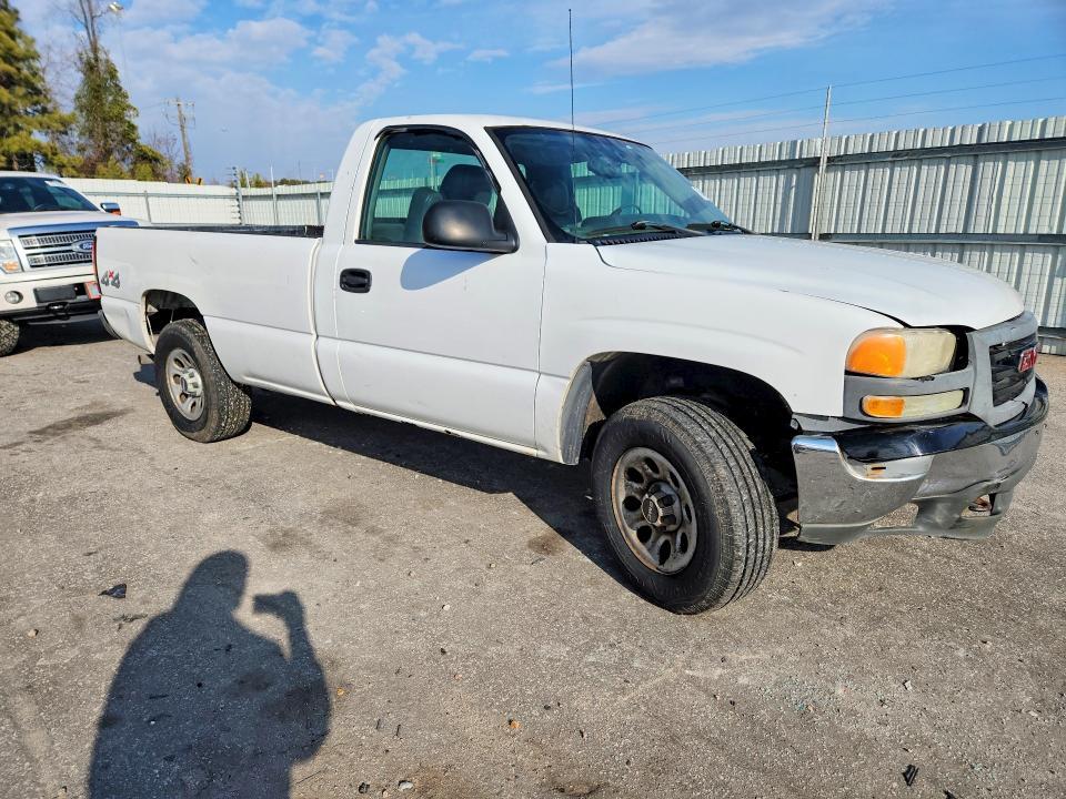 2007 GMC New Sierra K1500 Classic