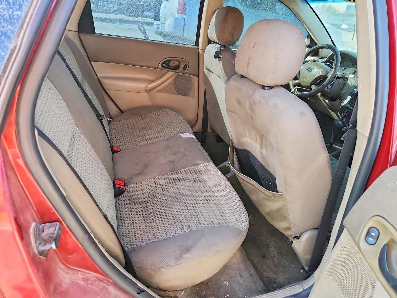 2005 Ford Focus ZX4