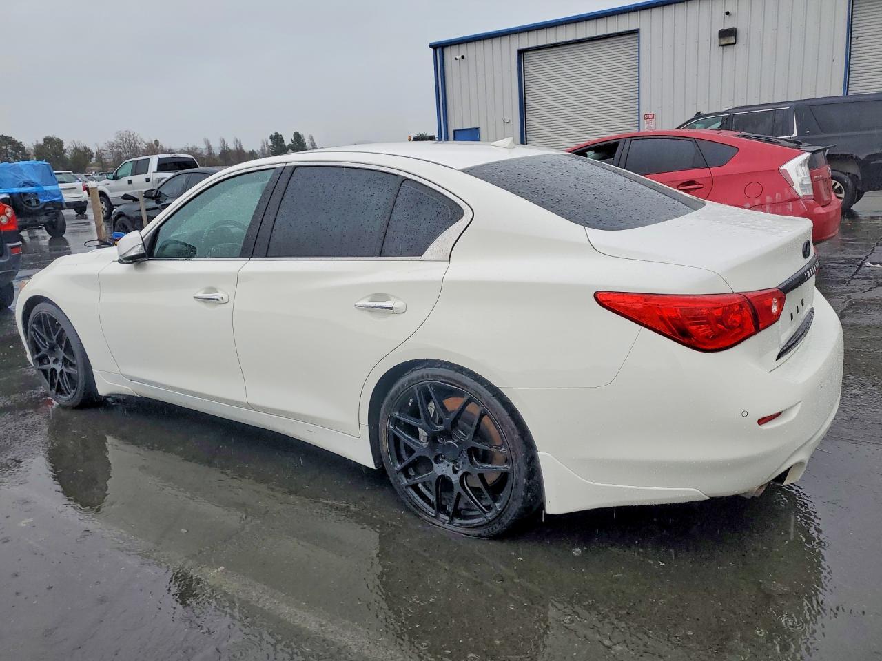 2017 Infiniti Q50 Base
