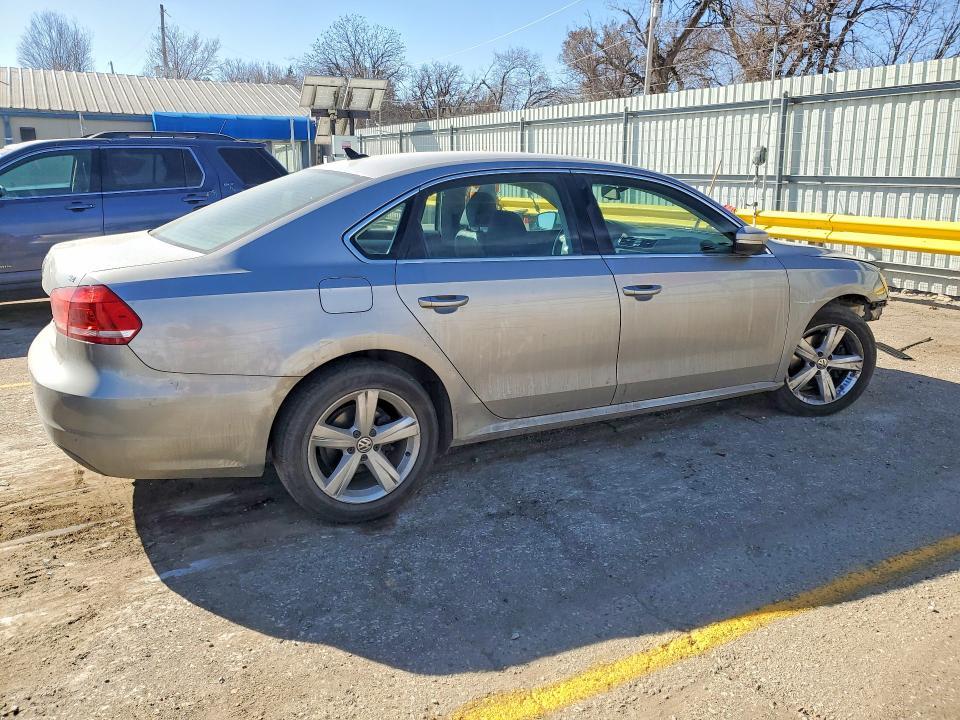 2013 Volkswagen Passat se