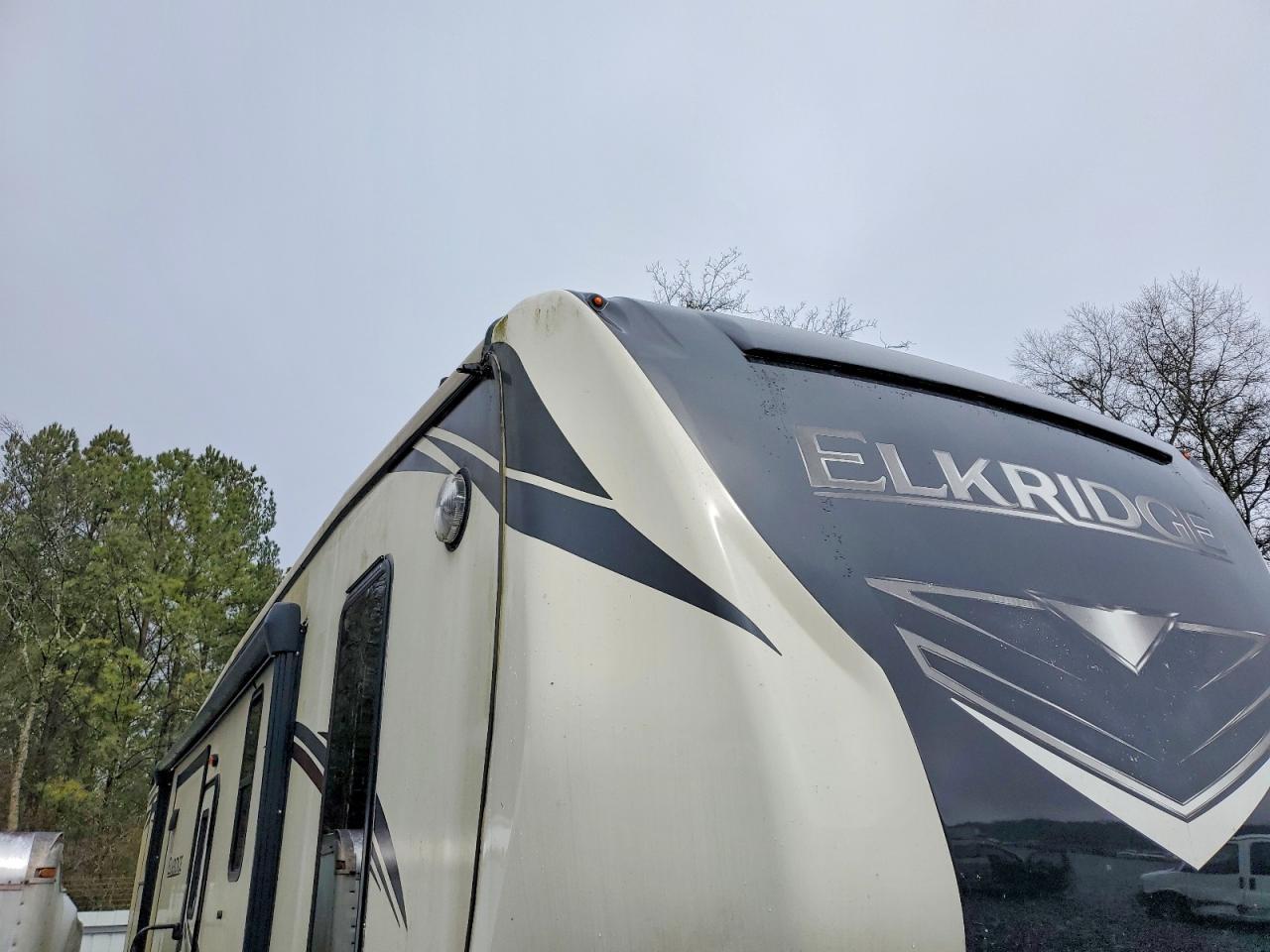 2000 Elkridge Trailer