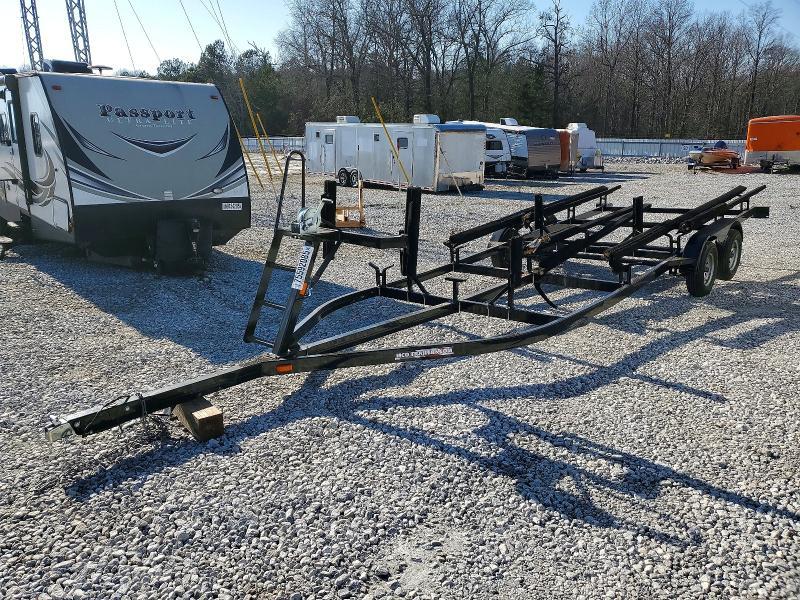 2021 Middlebury 2021 MID America Boat Trailer