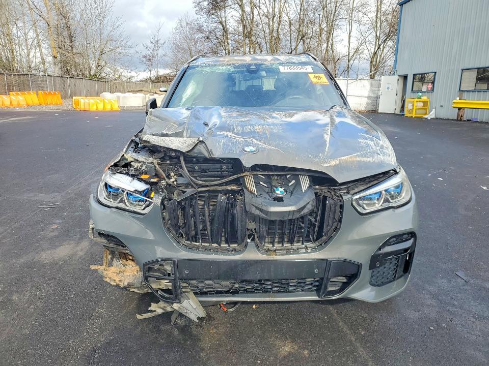 2023 BMW X5 M50i