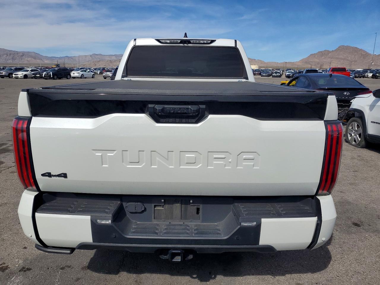 2023 Toyota Tundra Platinum