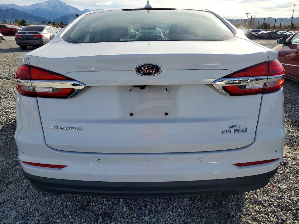 2019 Ford Fusion se