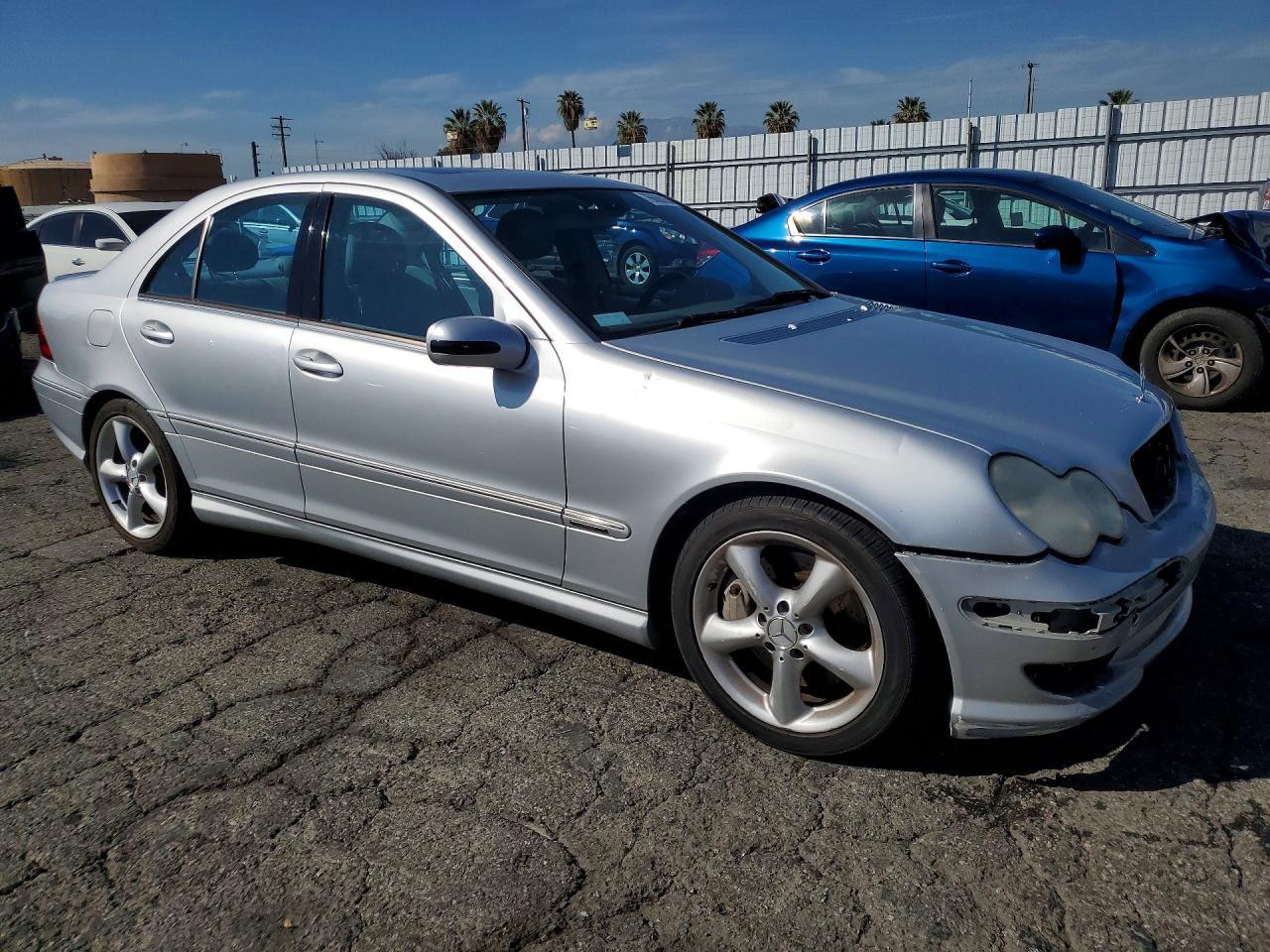 2006 Mercedes-Benz C 230