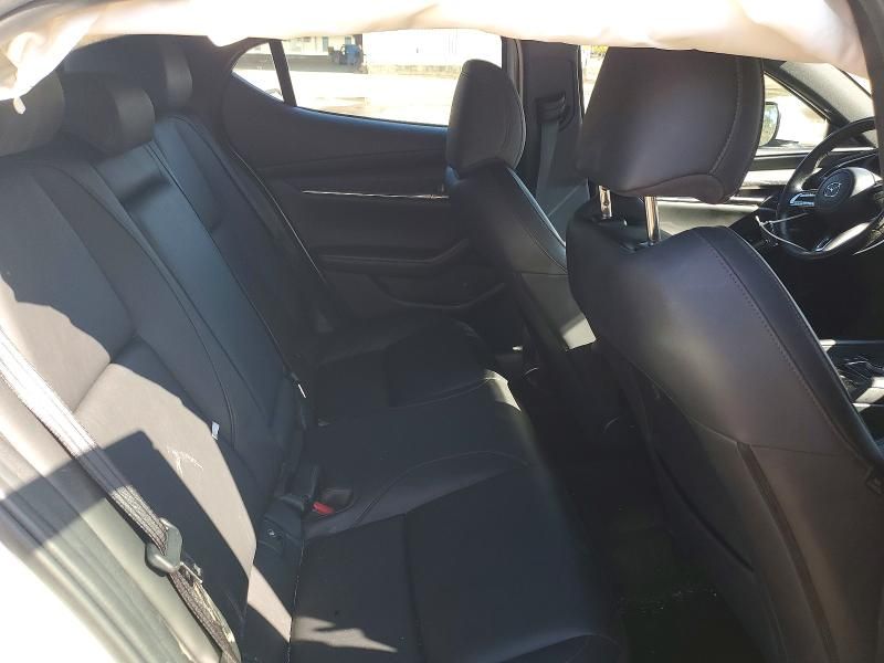 2022 Mazda 3 Preferred