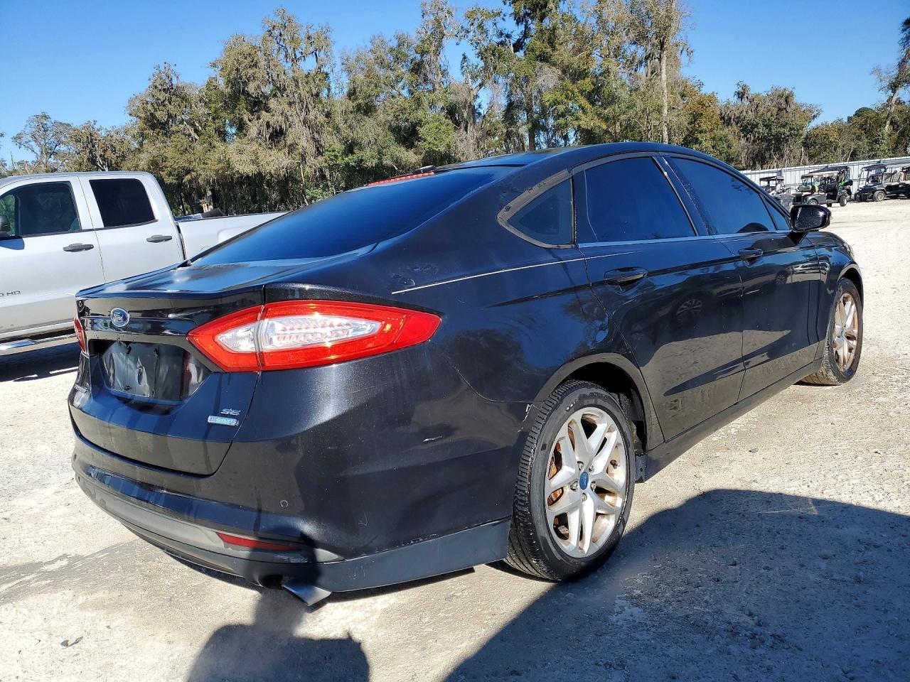 2013 Ford Fusion se