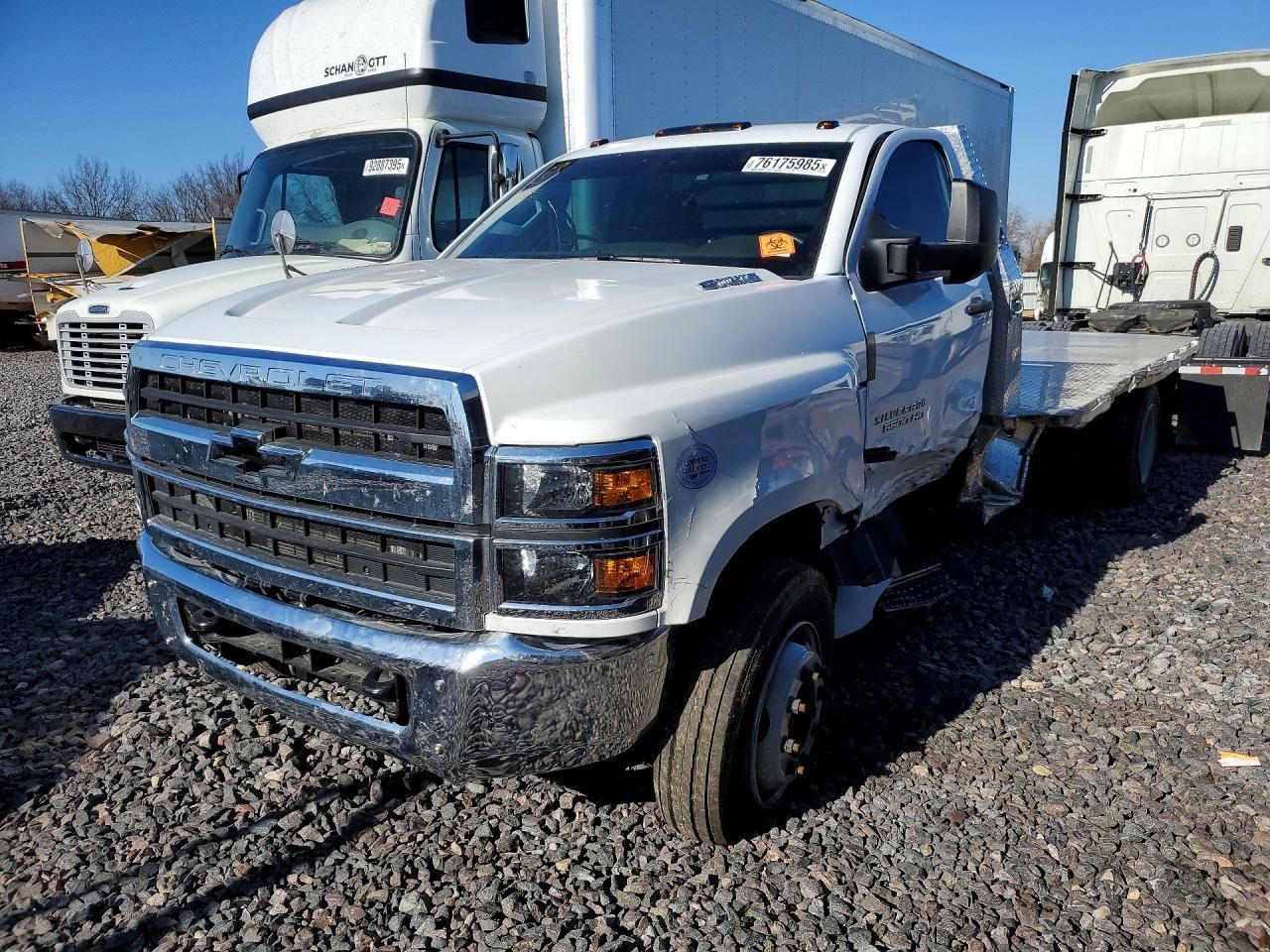 2023 Chevrolet 2023 International GM515 Flatbed Truck