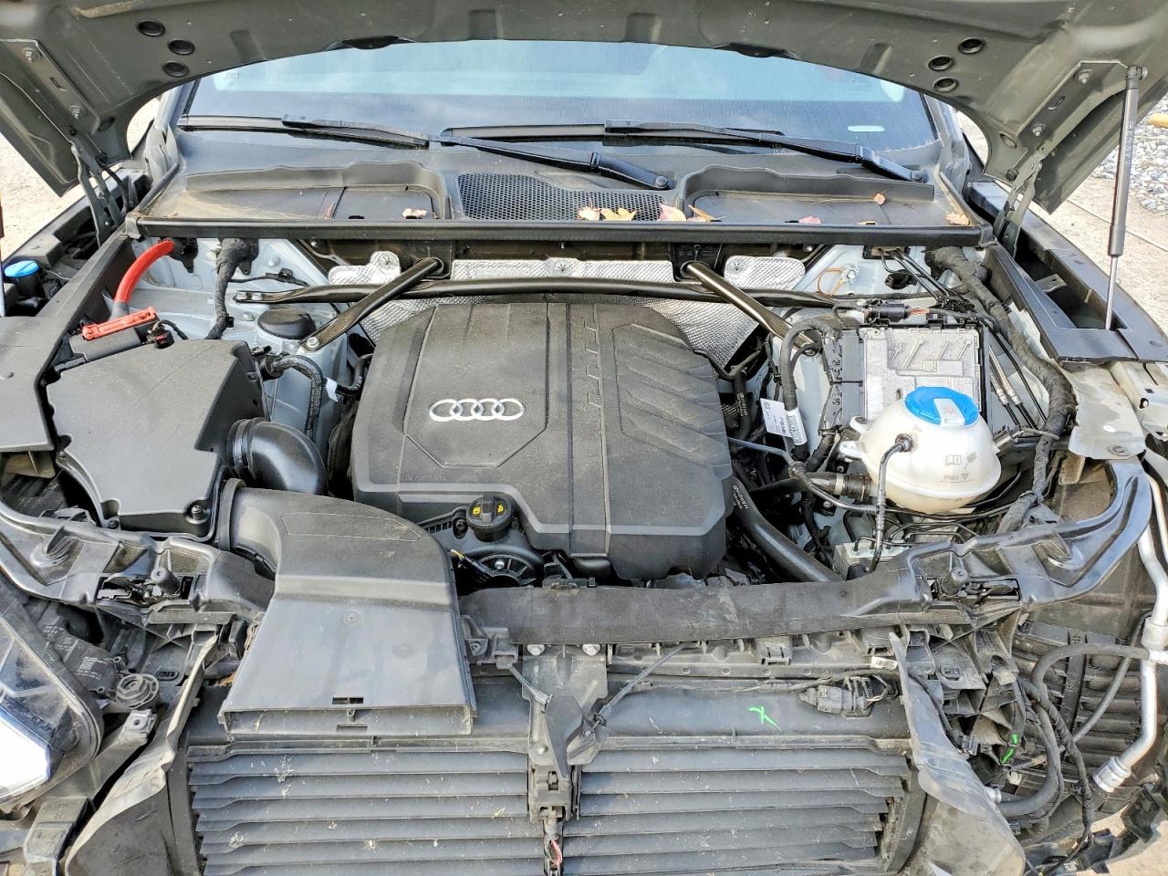 2023 Audi Q5 Premium Plus 45