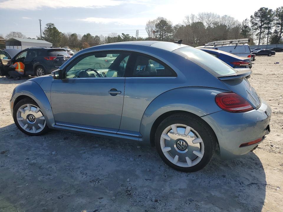 2019 Volkswagen Beetle s