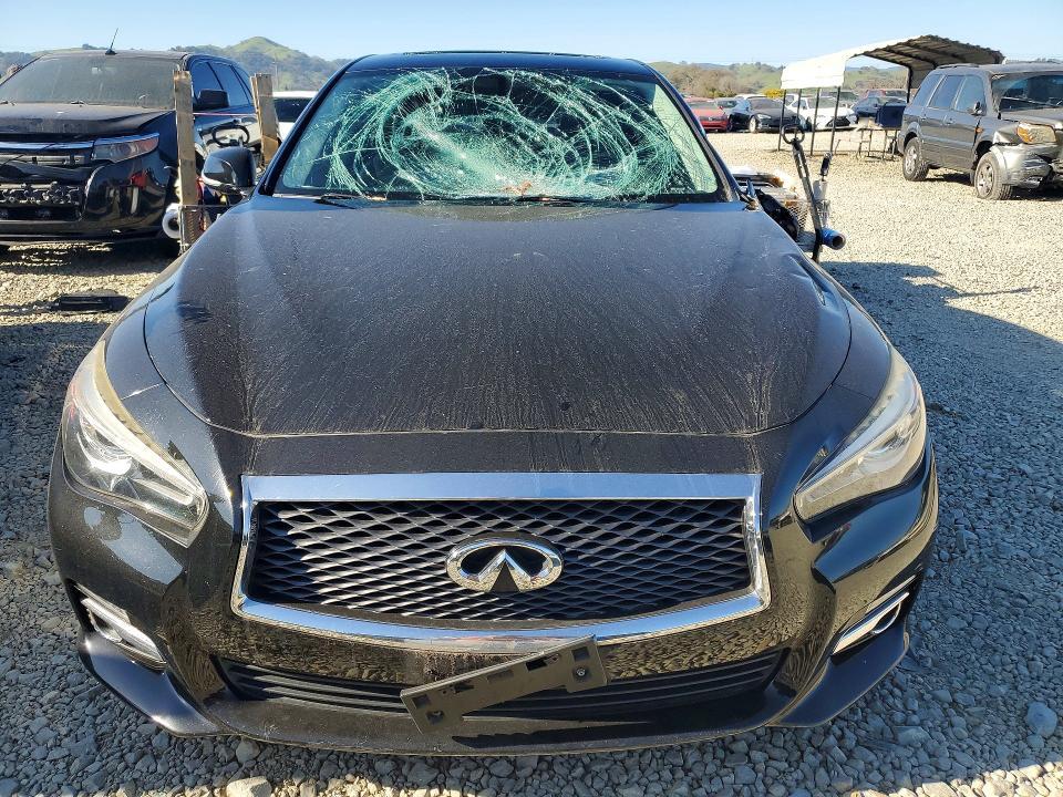 2015 Infiniti Q50 Base