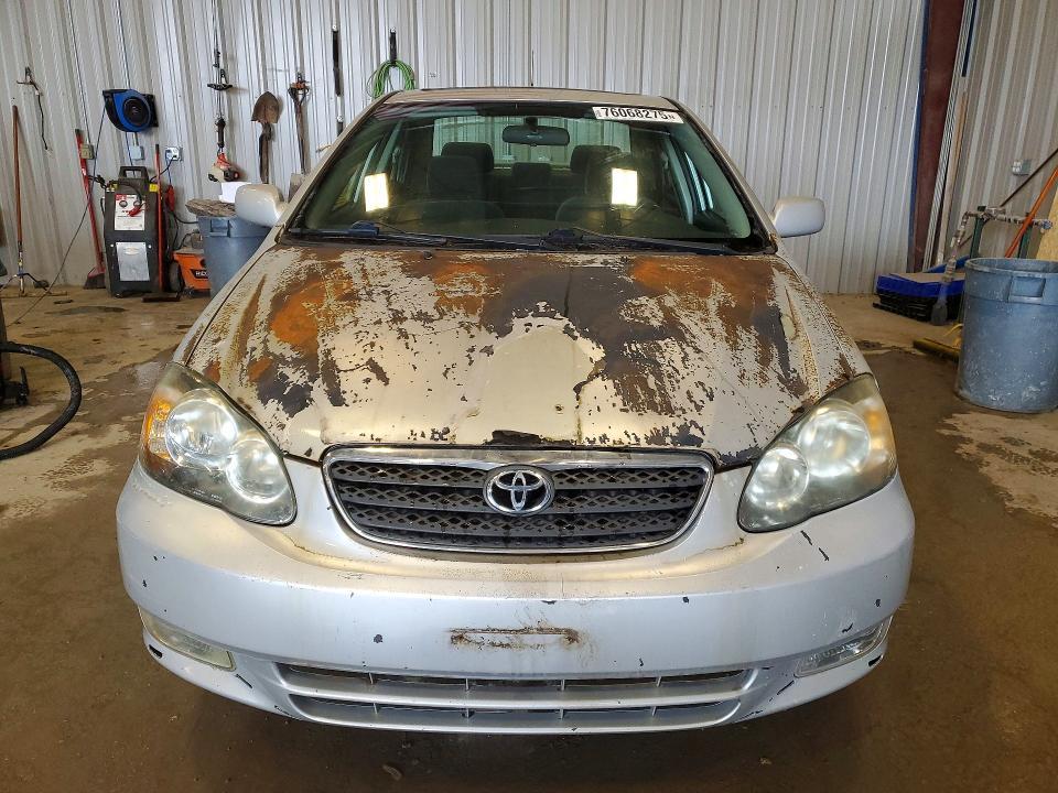 2005 Toyota Corolla ce