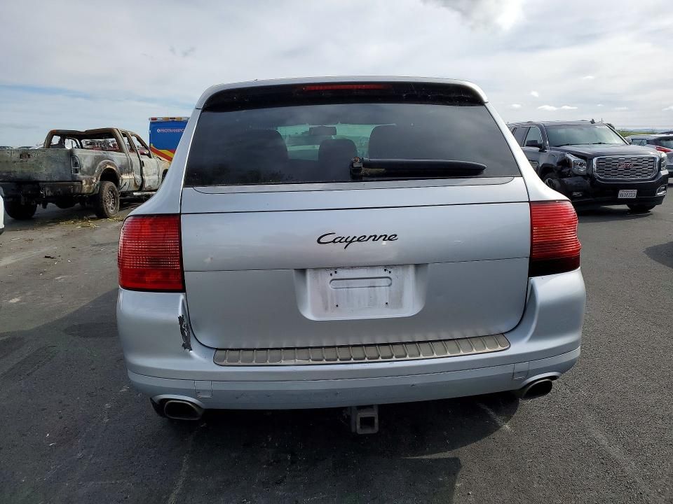 2005 Porsche Cayenne