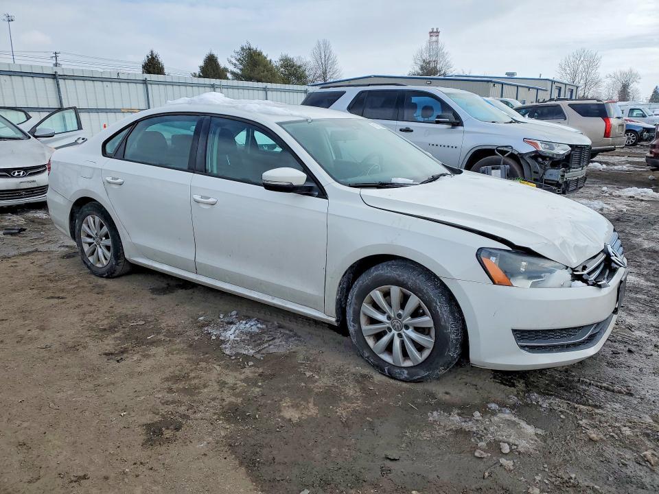 2013 Volkswagen Passat s