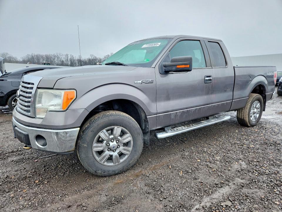 2012 Ford F150 Super cab