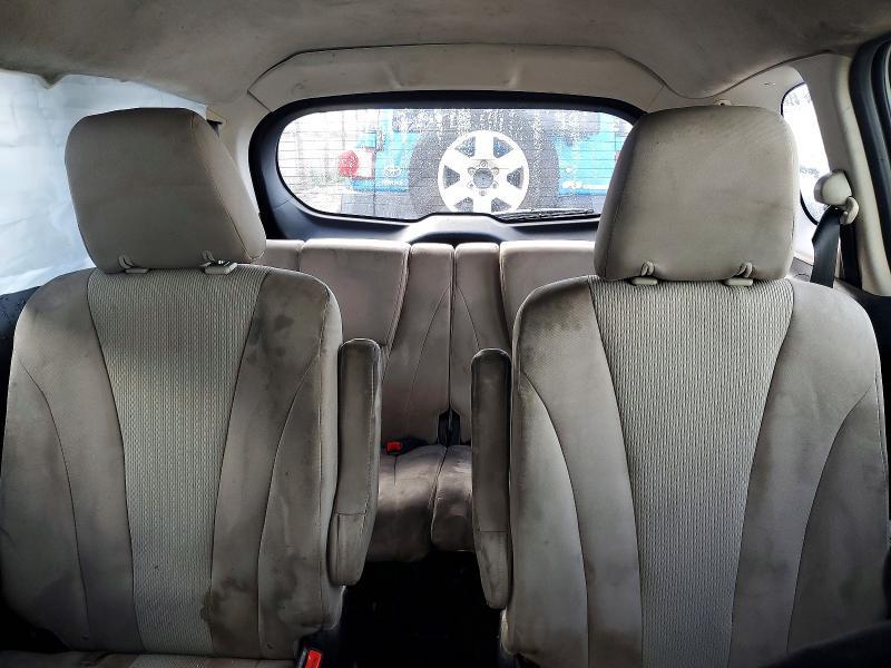 2014 Mazda 5 Sport