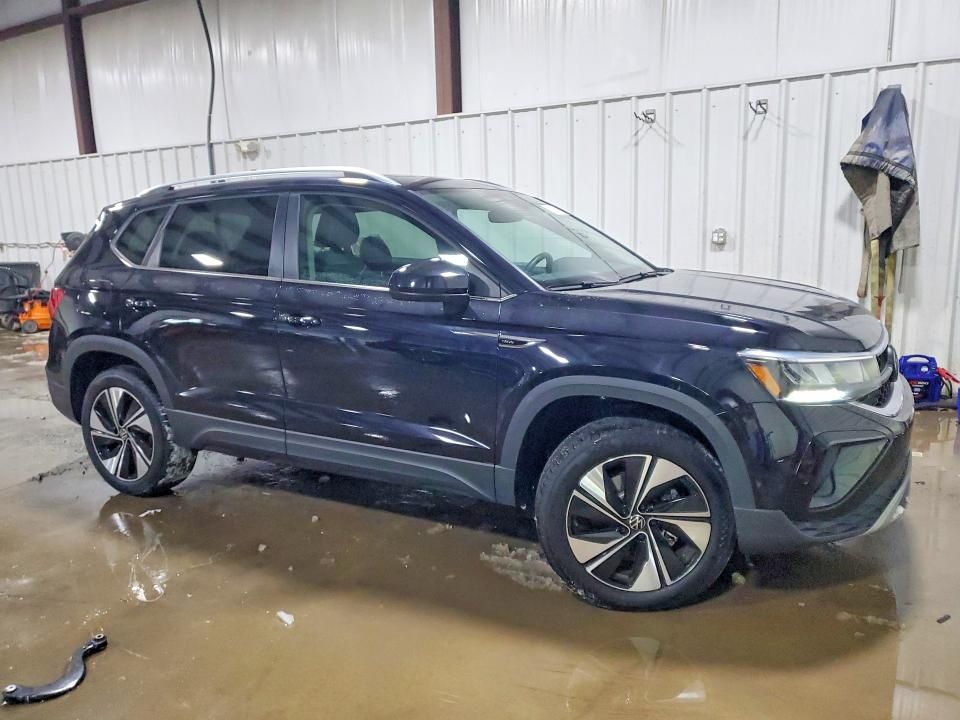 2024 Volkswagen Taos se