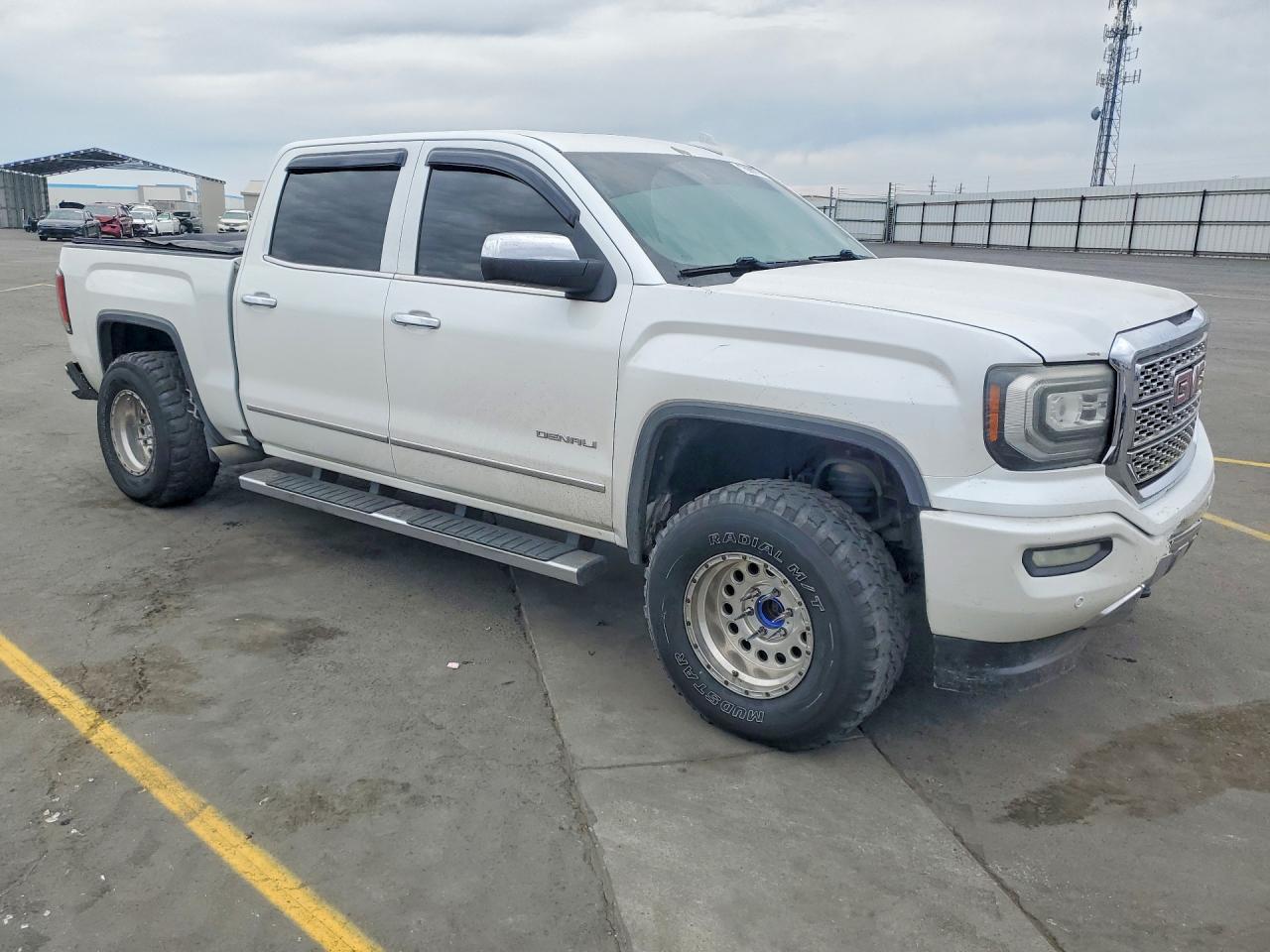 2017 GMC Sierra K1500 Denali