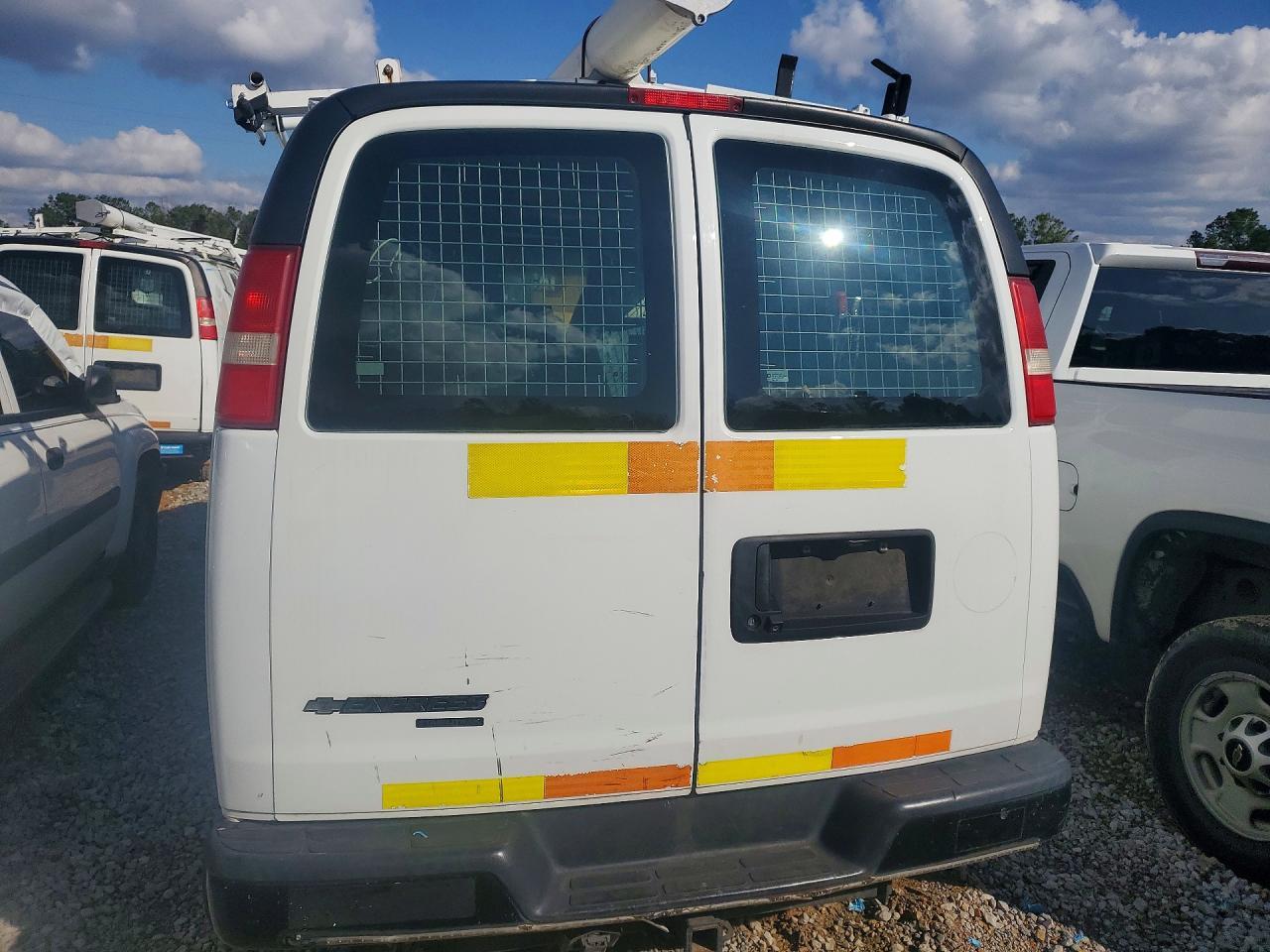 2013 Chevrolet Express G2500