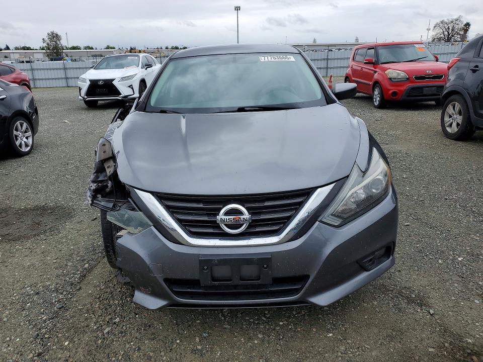 2016 Nissan Altima 2.5 sr