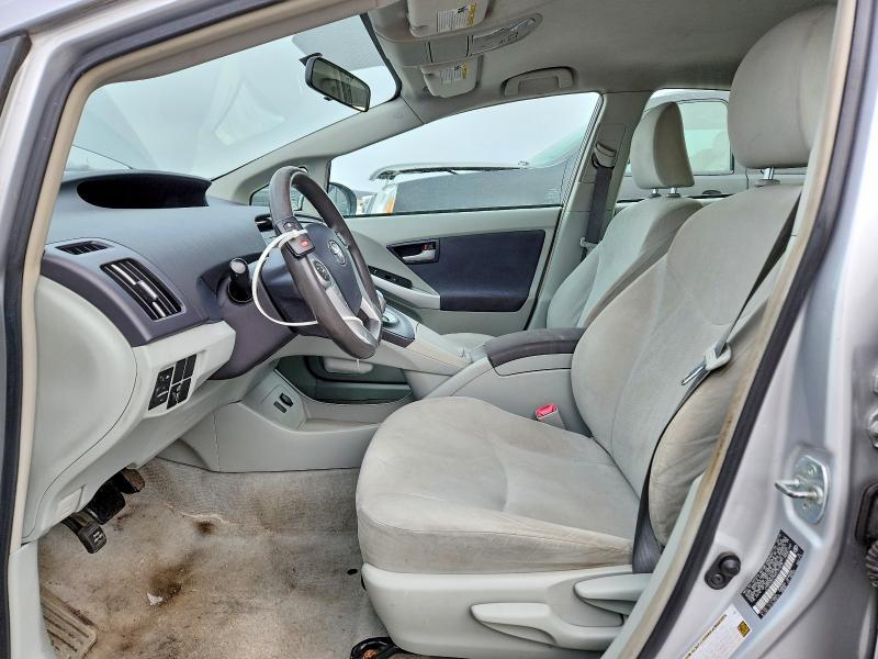 2010 Toyota Prius iii