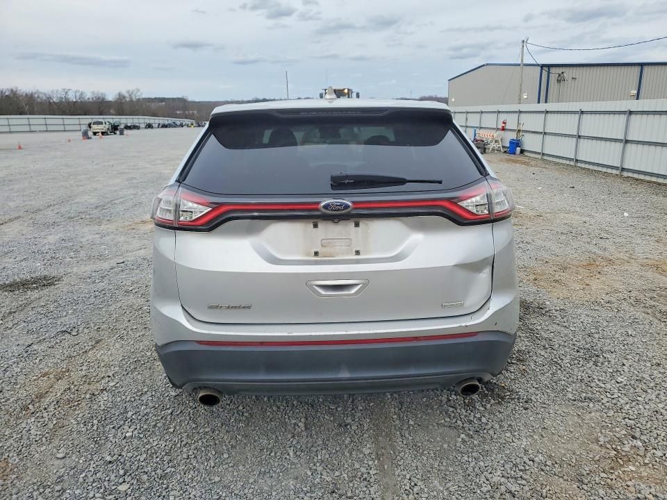 2015 Ford Edge se